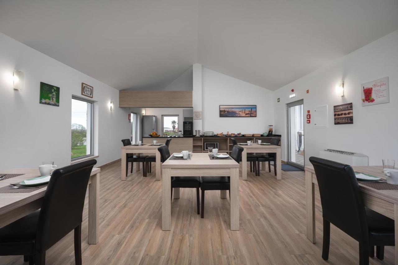 Silverside Holidays Калдас да Райна Екстериор снимка